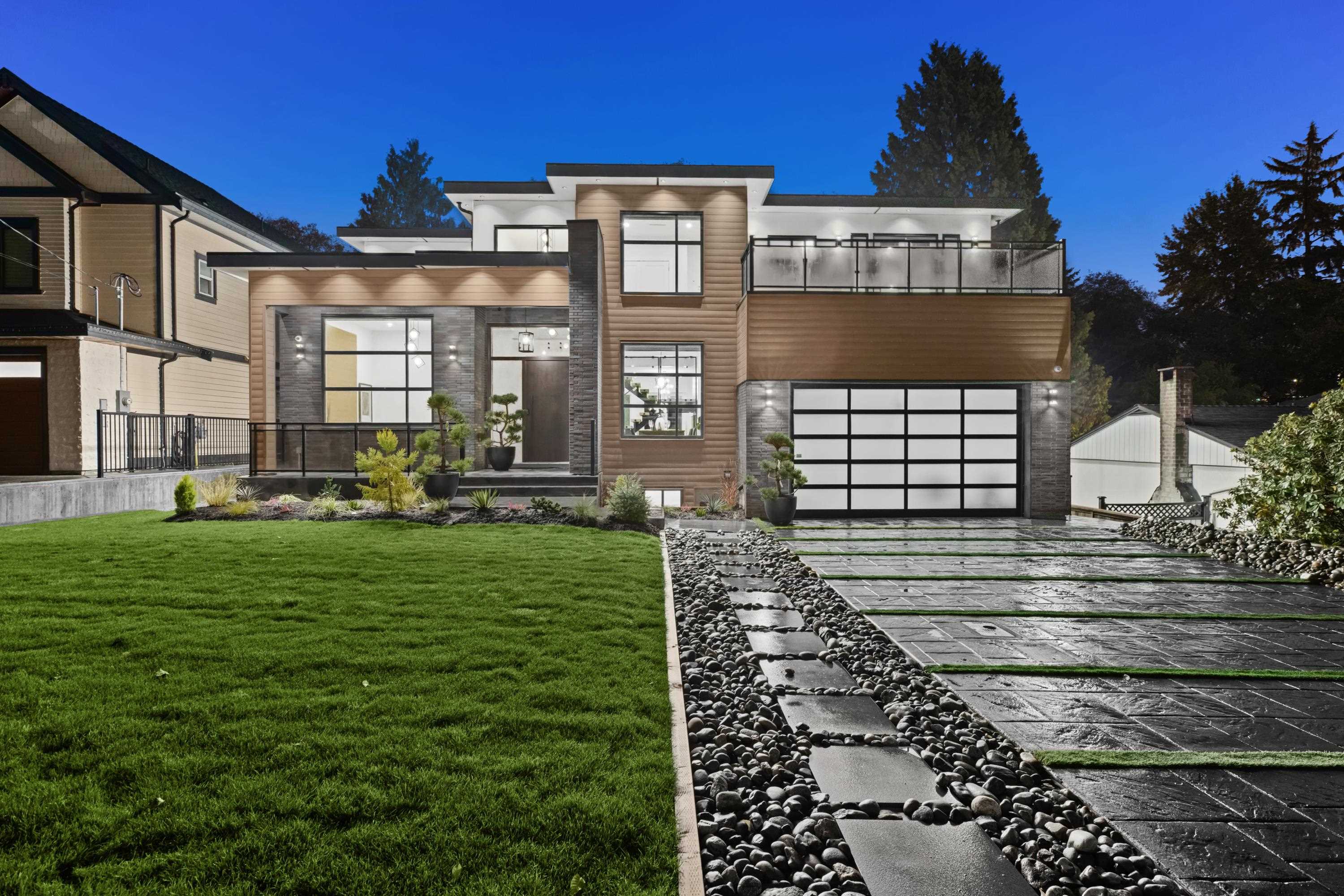 8846 139a Street, Surrey, BC, V3V 5Y2