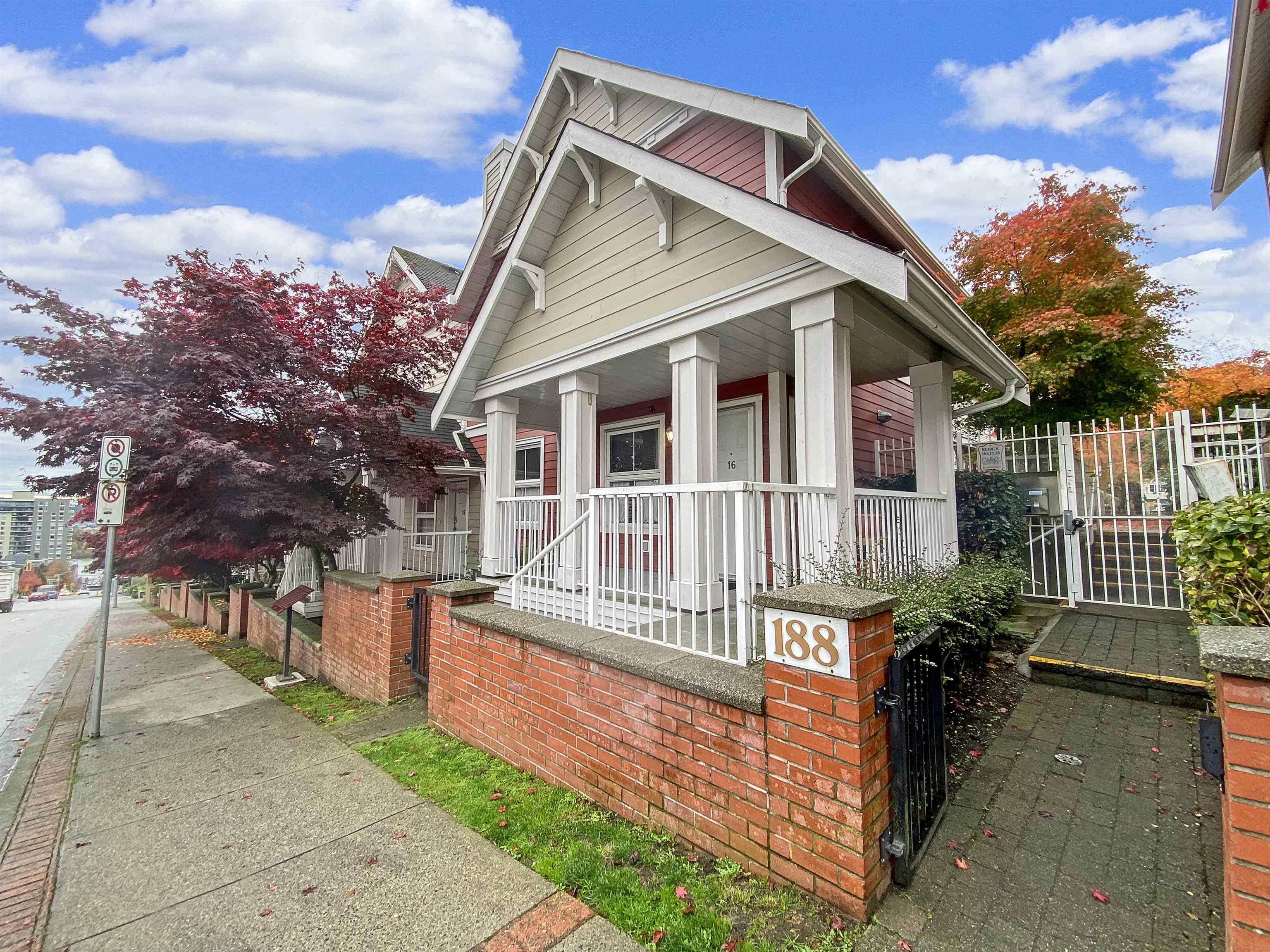 16-188 Sixth Street, New Westminster, BC, V3L 2Z9