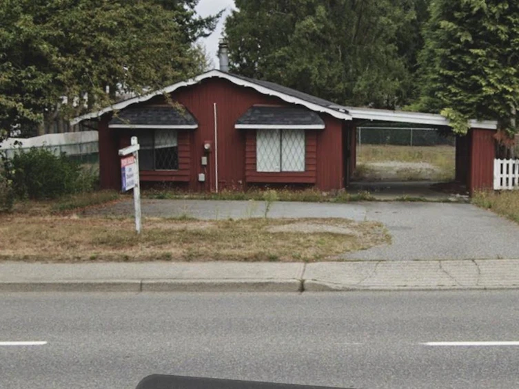 32525 George Ferguson Way, Abbotsford, BC, V2T 4C8