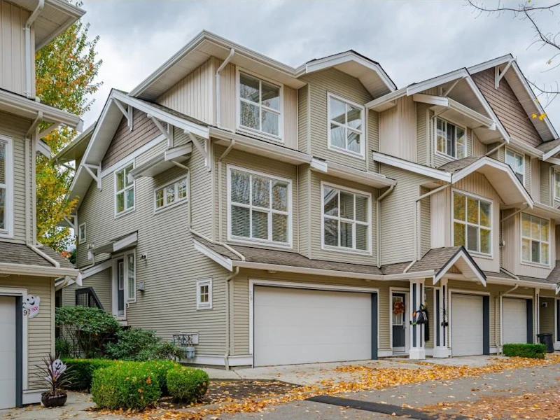 28 - 20460 66th Avenue, Langley BC V2Y 3B6