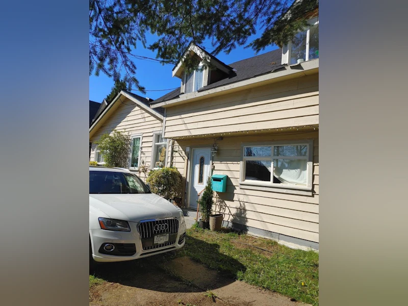 14501 108th Avenue, Surrey BC V3R 1V6