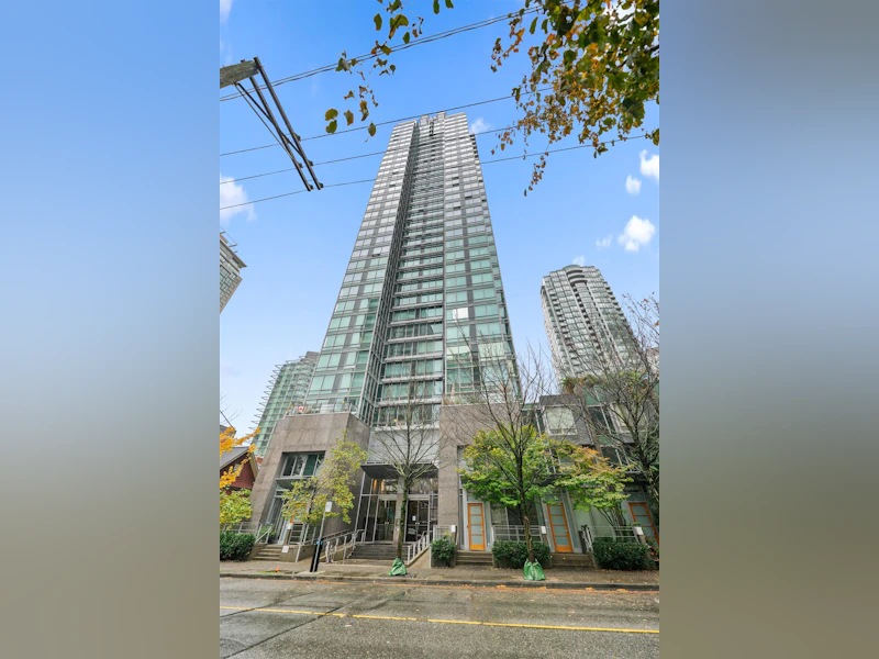 1507 - 1288 W Georgia Street, Vancouver BC V6E 4R3