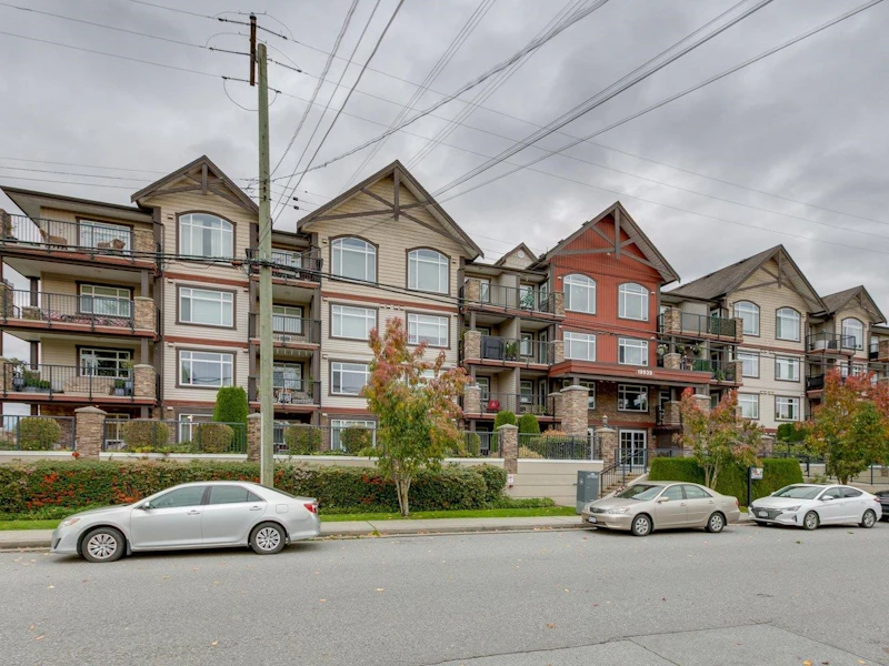 103 - 19939 55a Avenue, Langley BC V3A 3X4