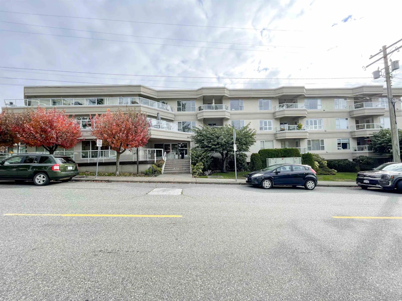 206 - 1378 George Street, Surrey BC V4B 3Z9