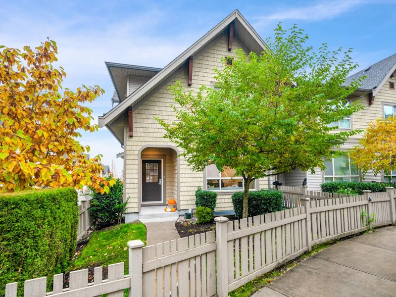 51 - 2738 158th Street, Surrey BC V3Z 3K3