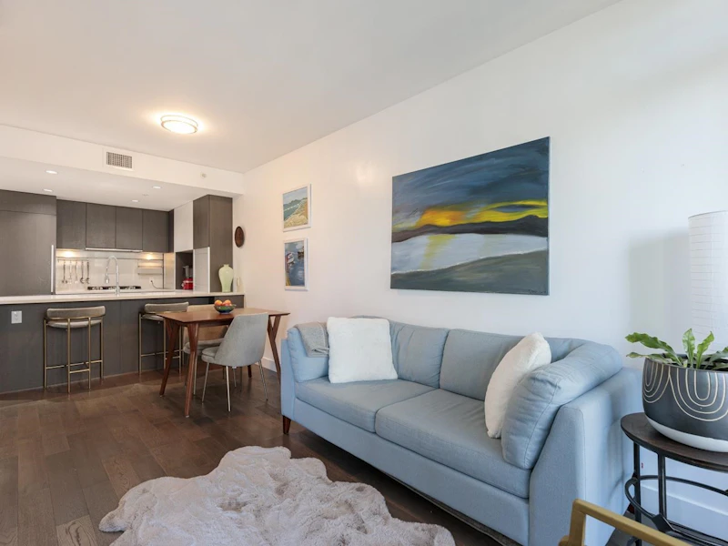 901 - 288 W 1st Avenue, Vancouver BC V5Y 0E9