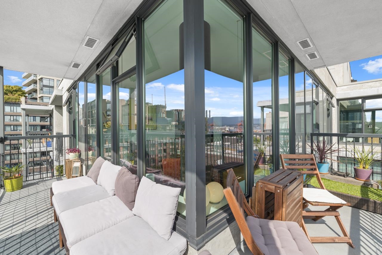 1102-66 W Cordova Street, Vancouver, BC, V6B 0L2