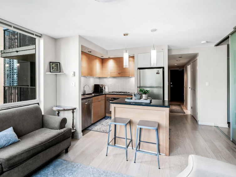 906-1055 Homer Street, Vancouver, BC, V6B 1G3