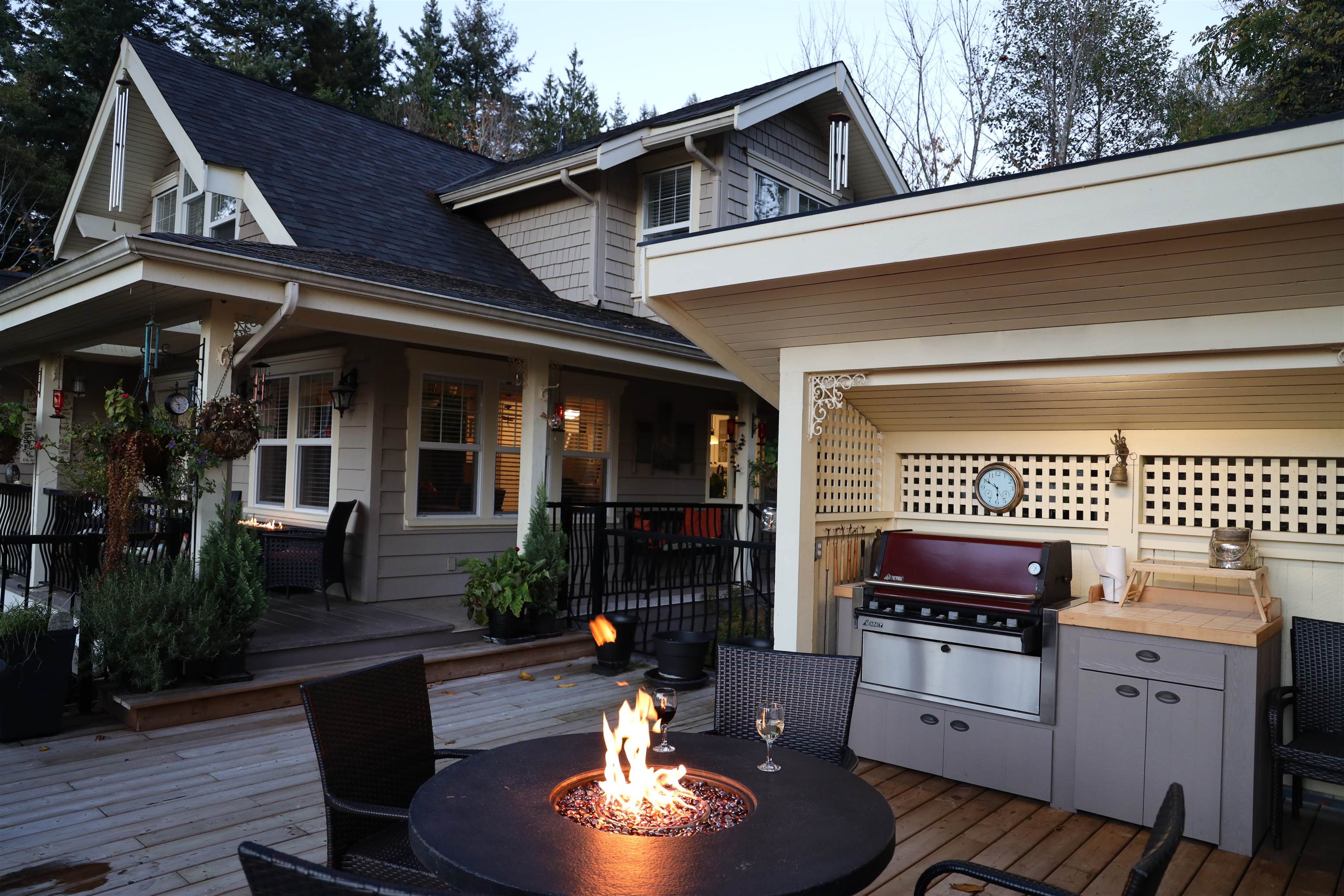 1638 Grandview Road, Gibsons, BC, V0N 1V5