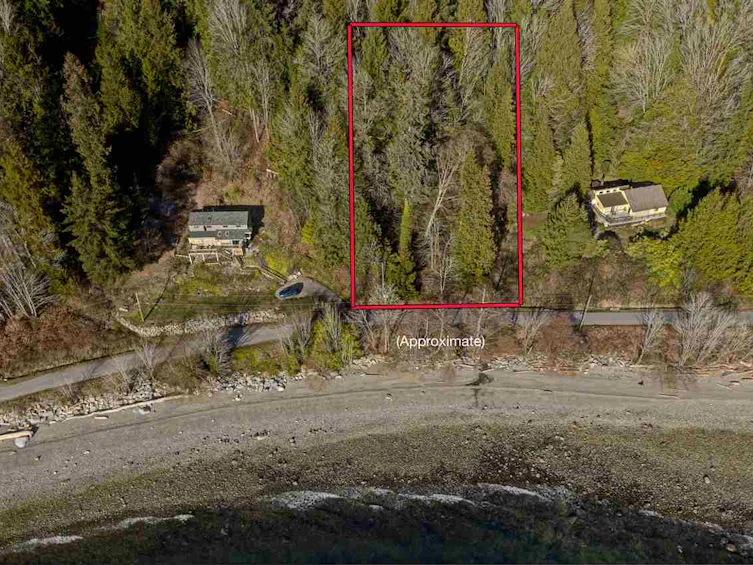 Lot 4 Ocean Beach Esplanade, Gibsons, BC, V0N 1V5