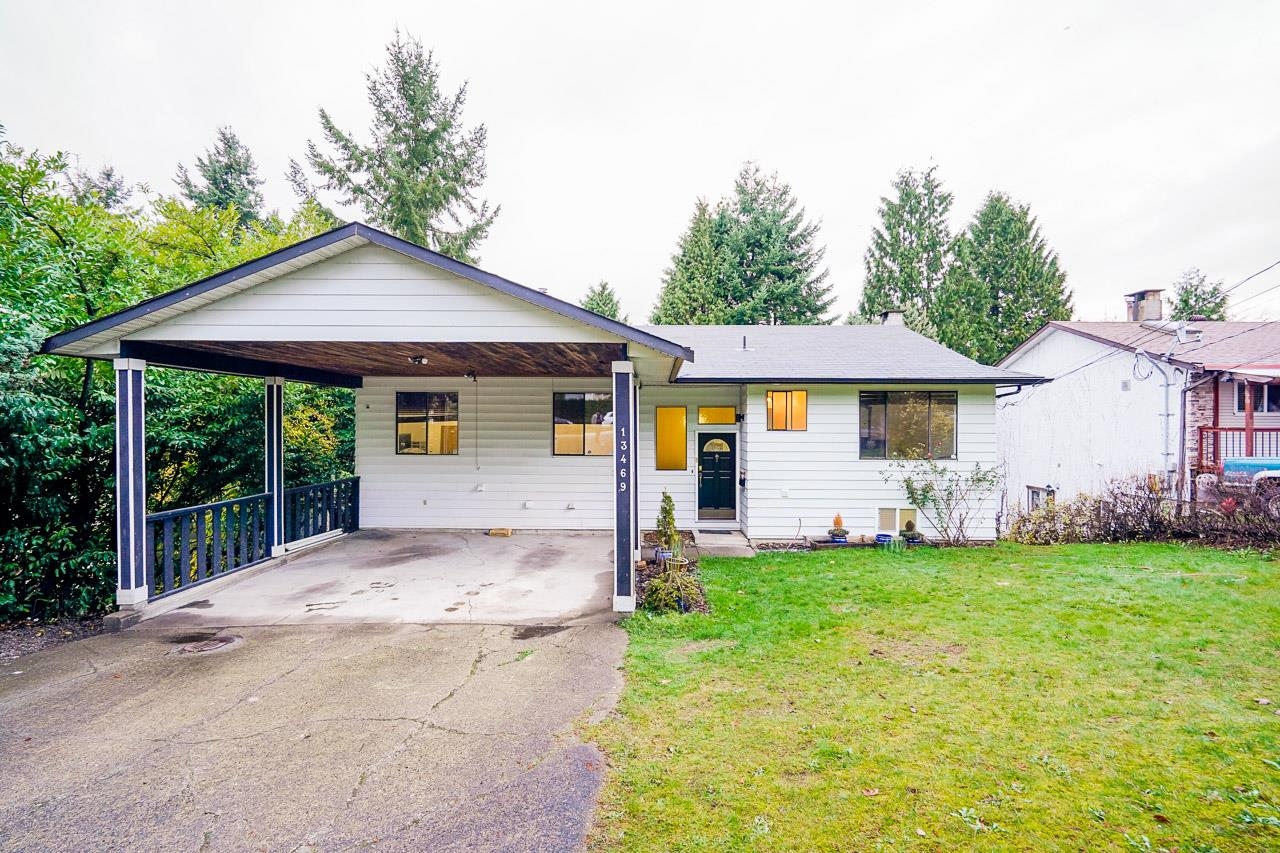 13469 113 Avenue, Surrey, BC, V3R 6S9