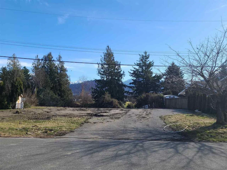 46156 Griffin Drive, Chilliwack, BC, V2R 4C7
