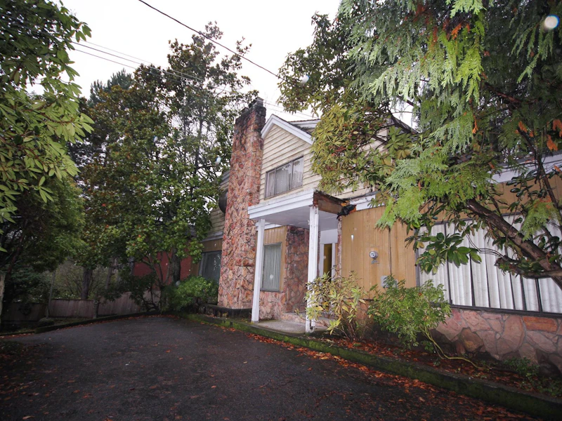 3115 Sw Marine Drive, Vancouver BC V6N 3Y4