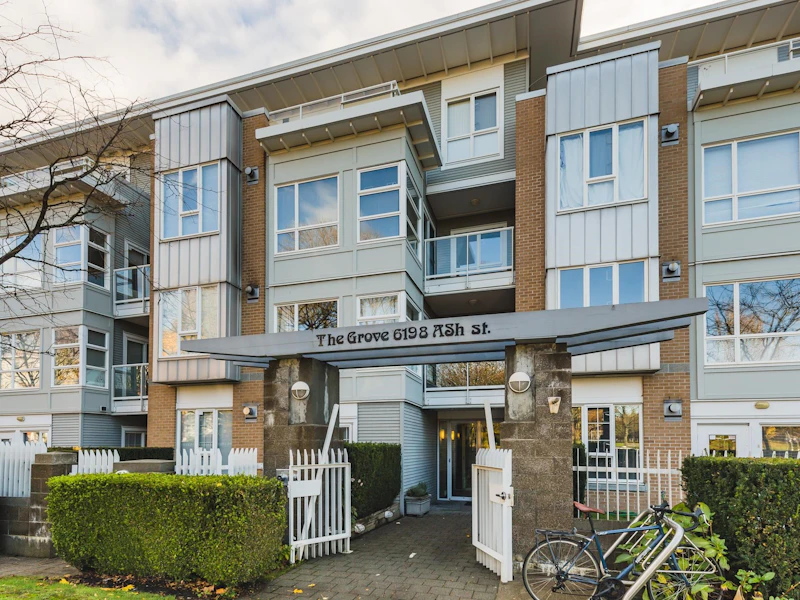 111 - 6198 Ash Street, Vancouver BC V5Z 3G9