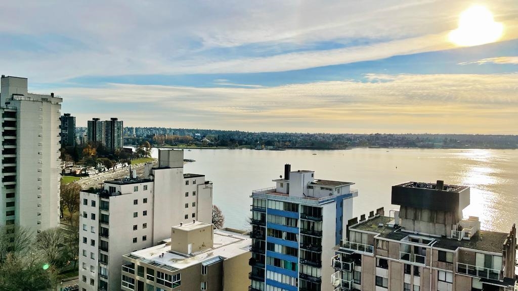 1601-2055 Pendrell Street, Vancouver, BC, V6G 1T9