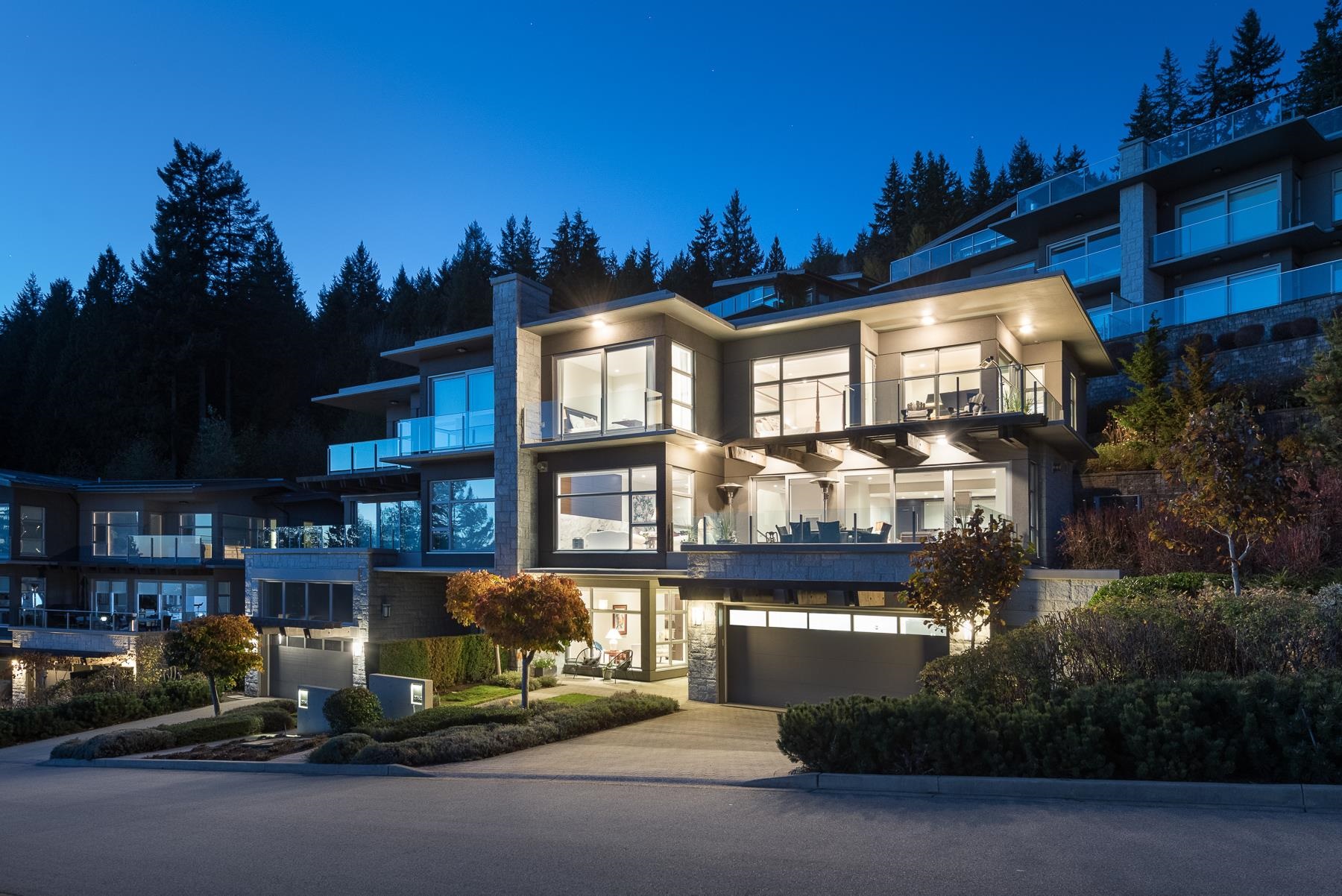 2763 Highview Place, West Vancouver, BC, V7S 0A4