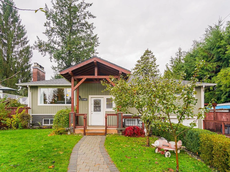 11987 Acadia Street, Maple Ridge BC V2X 3B1