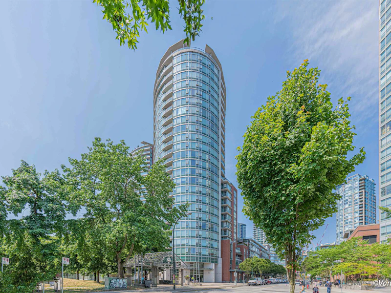 2209 - 58 Keefer Place, Vancouver BC V6B 0B8