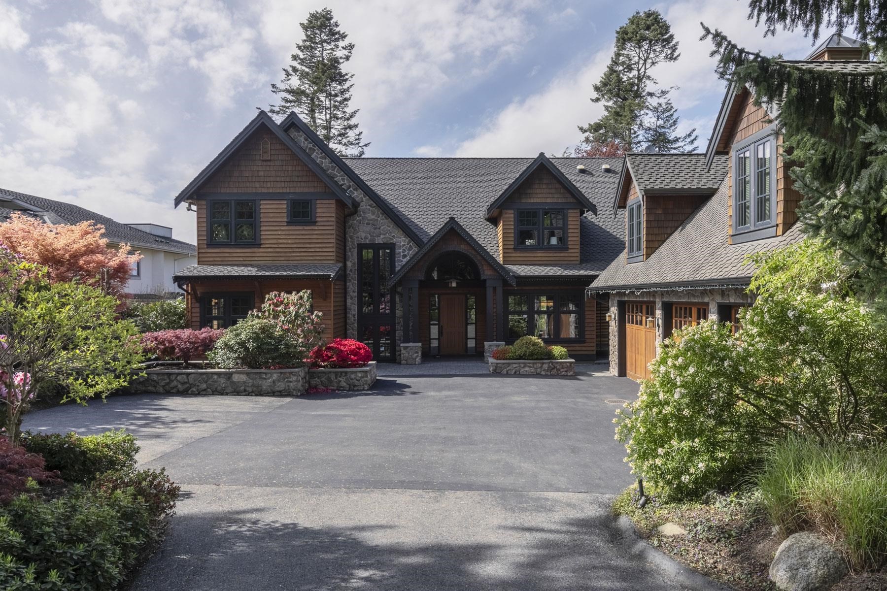 2737 Crescent Drive, Surrey, BC, V4A 3J9