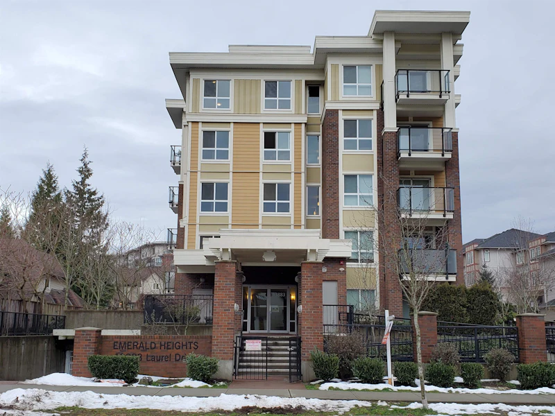610 - 13883 Laurel Drive, Surrey BC V3T 1A8