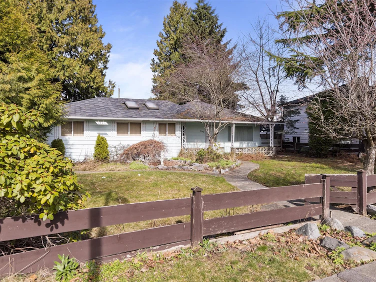 3133 E 19th Avenue, Vancouver, BC, V5M 2T2