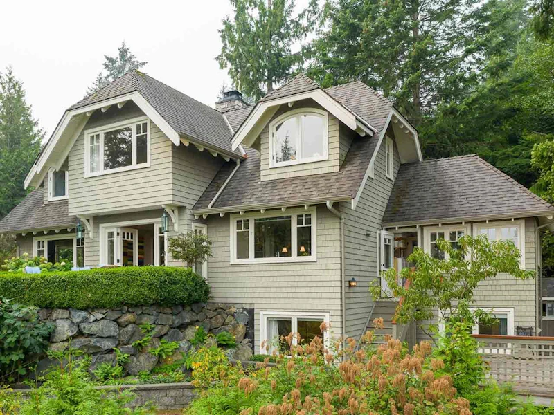 977 Village Drive, Bowen Island BC V0N 1G1