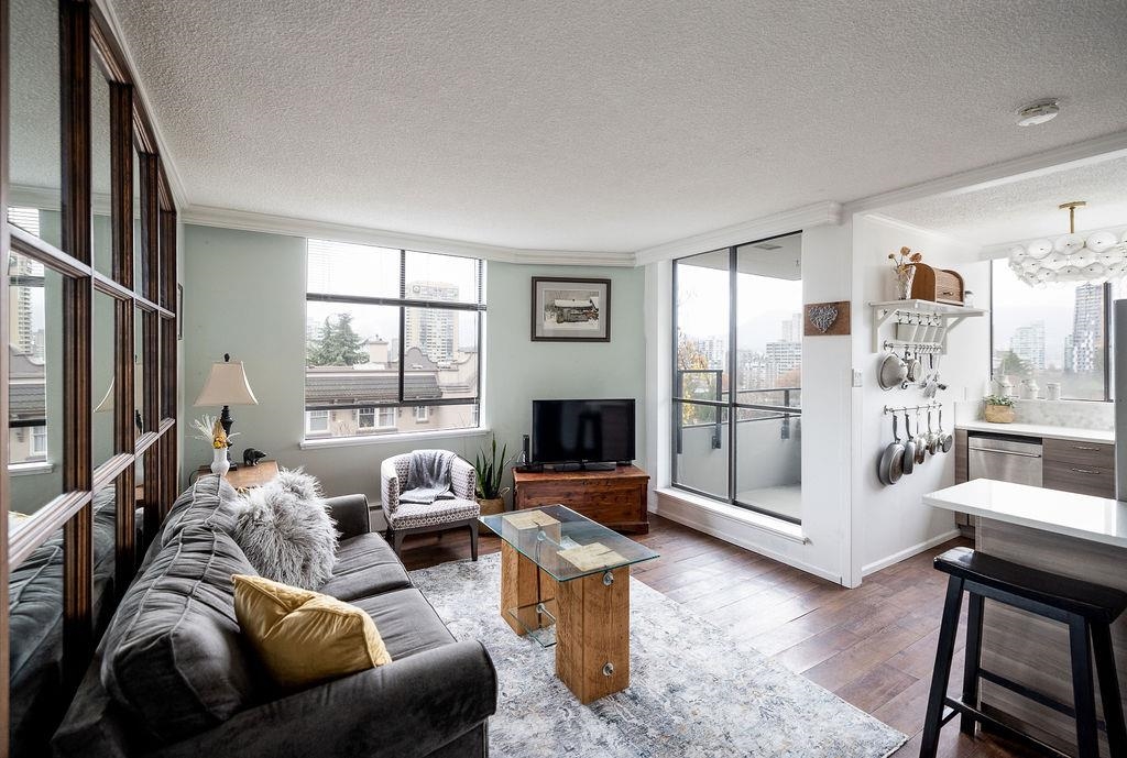 703-1108 Nicola Street, Vancouver, BC, V6G 2E2