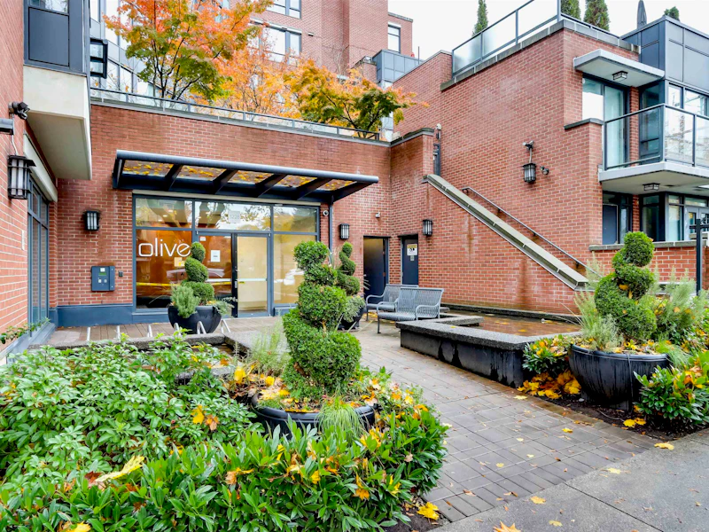 218 - 3228 Tupper Street, Vancouver BC V5Z 4S7