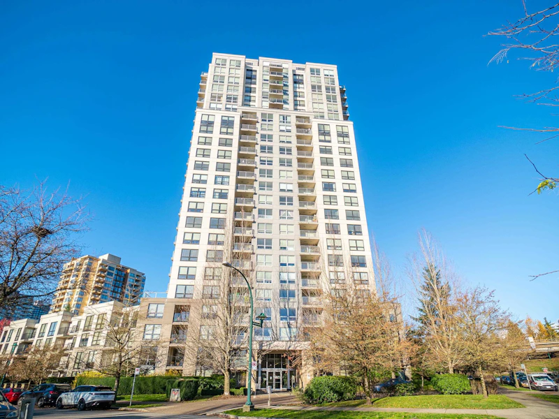 1706 - 3663 Crowley Drive, Vancouver BC V5R 6H4