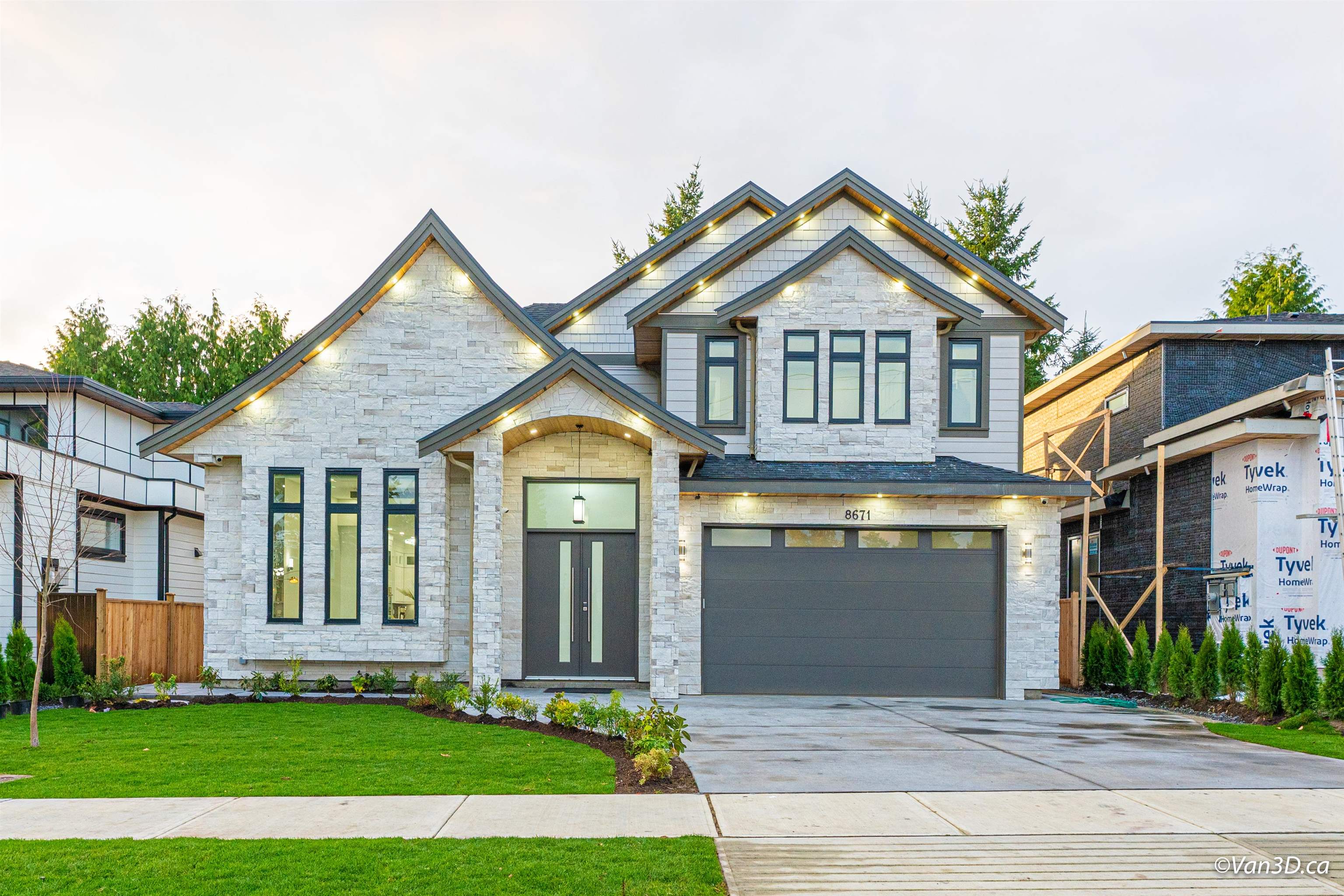 8671 154a Street, Surrey, BC, V3S 3N7