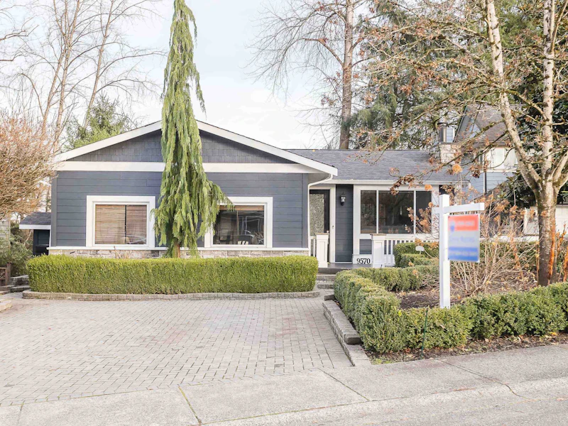 9570 214a Street, Langley BC V1M 1T4