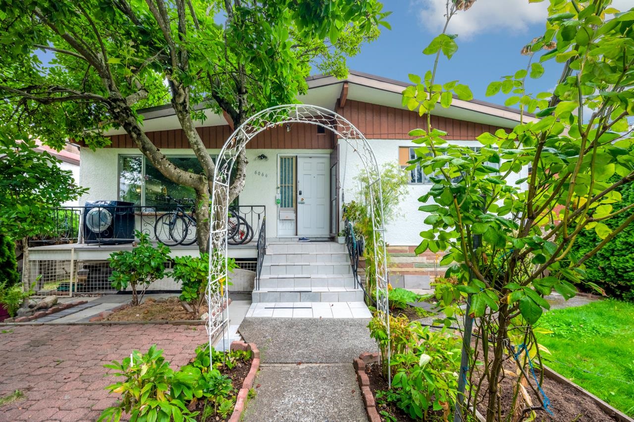 6064 Knight Street, Vancouver, BC, V5P 2V5