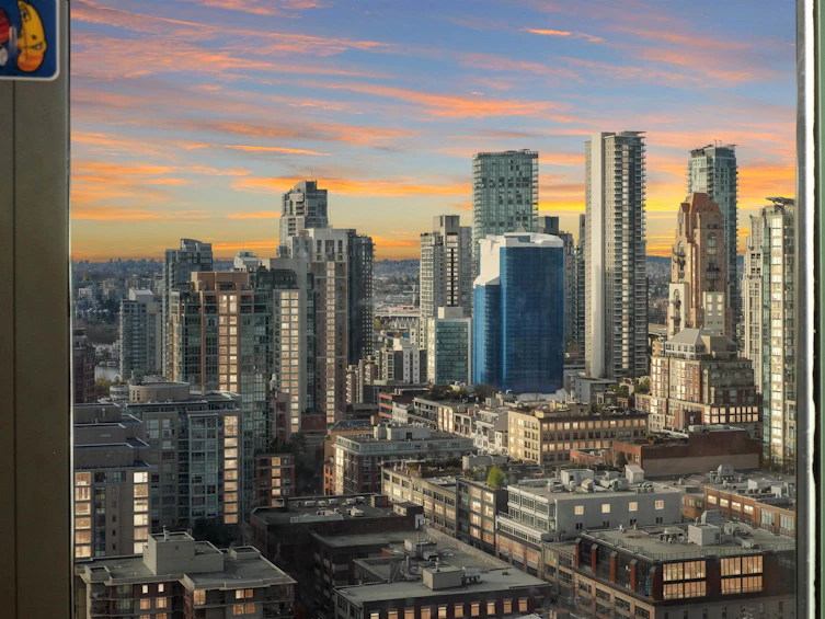 2703-950 Cambie Street, Vancouver, BC, V6B 5X5