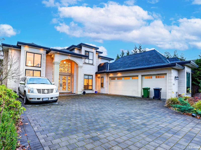 4040 Granville Avenue, Richmond BC V7C 1E4