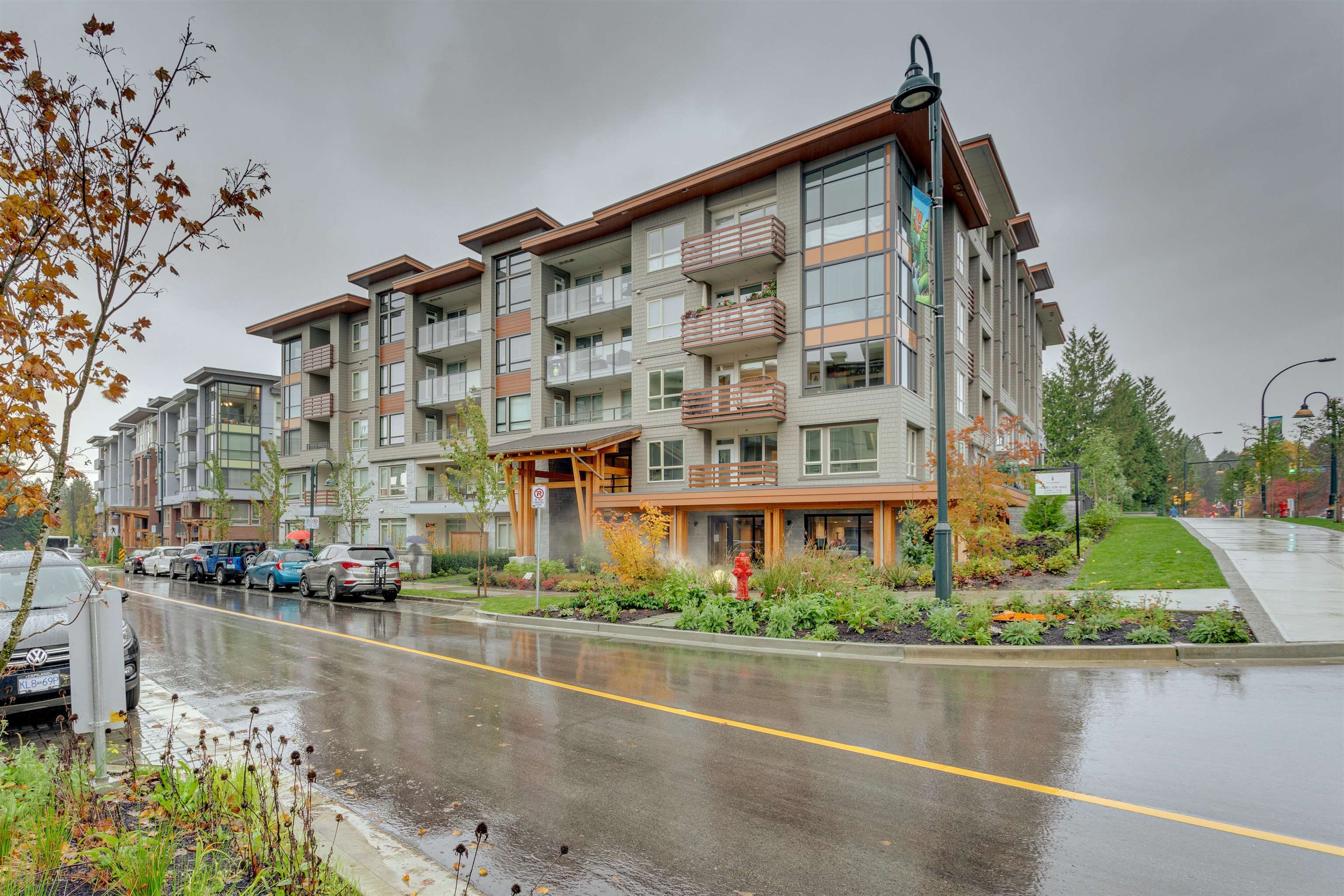 405-2663 Library Lane, North Vancouver, BC, V7J 0C1