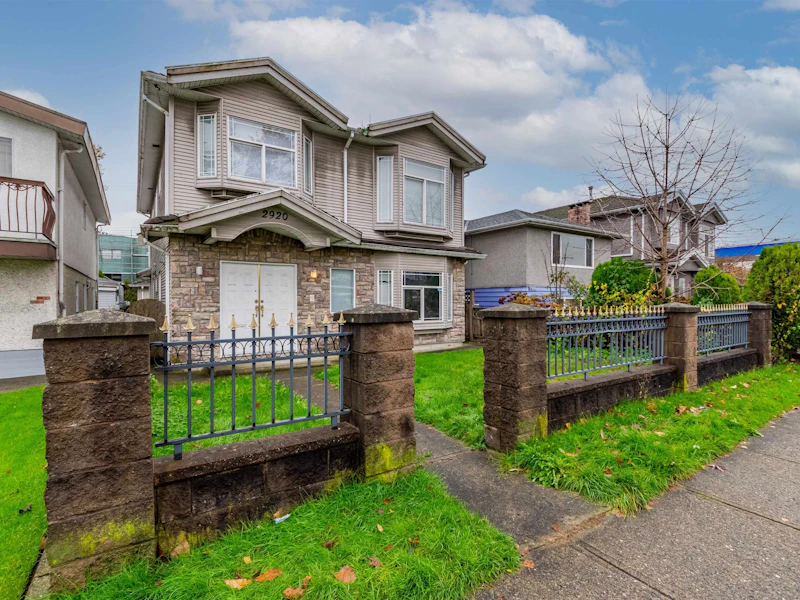 2920 Grandview Highway, Vancouver BC V5M 2E3