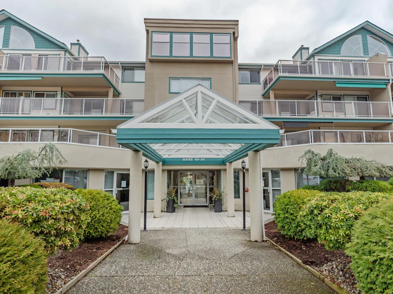 105 - 7500 Columbia Street, Mission BC V2V 4C1