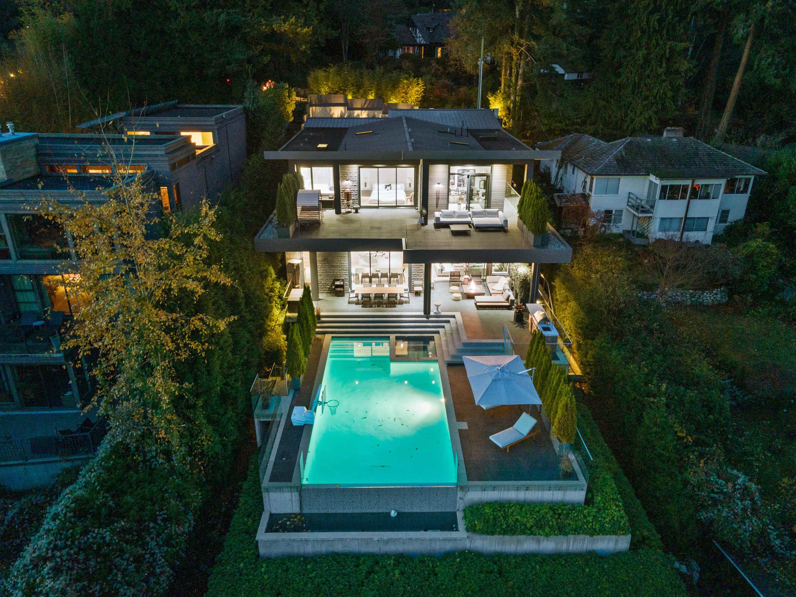3560 Creery Avenue, West Vancouver, BC, V7V 2M1