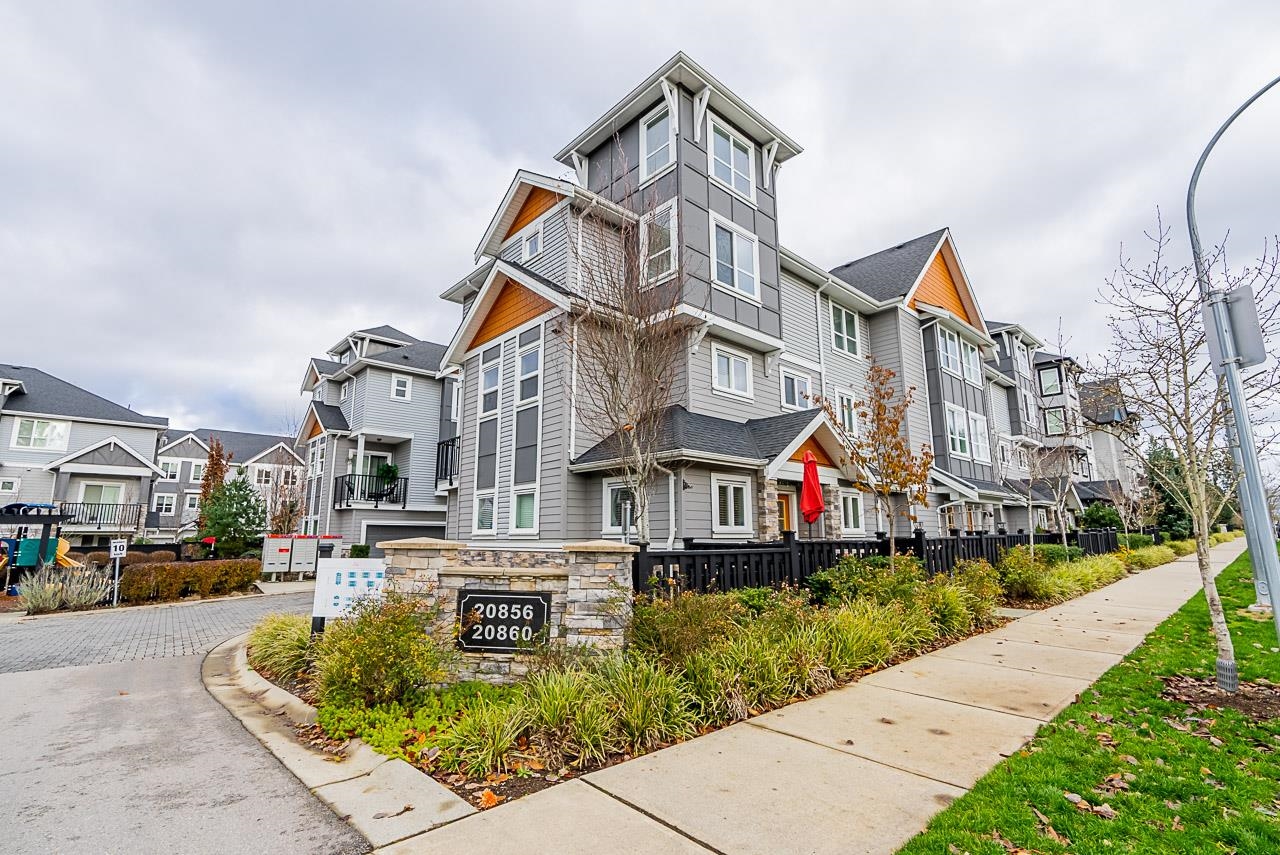 20-20856 76 Avenue, Langley, BC, V2Y 0S7