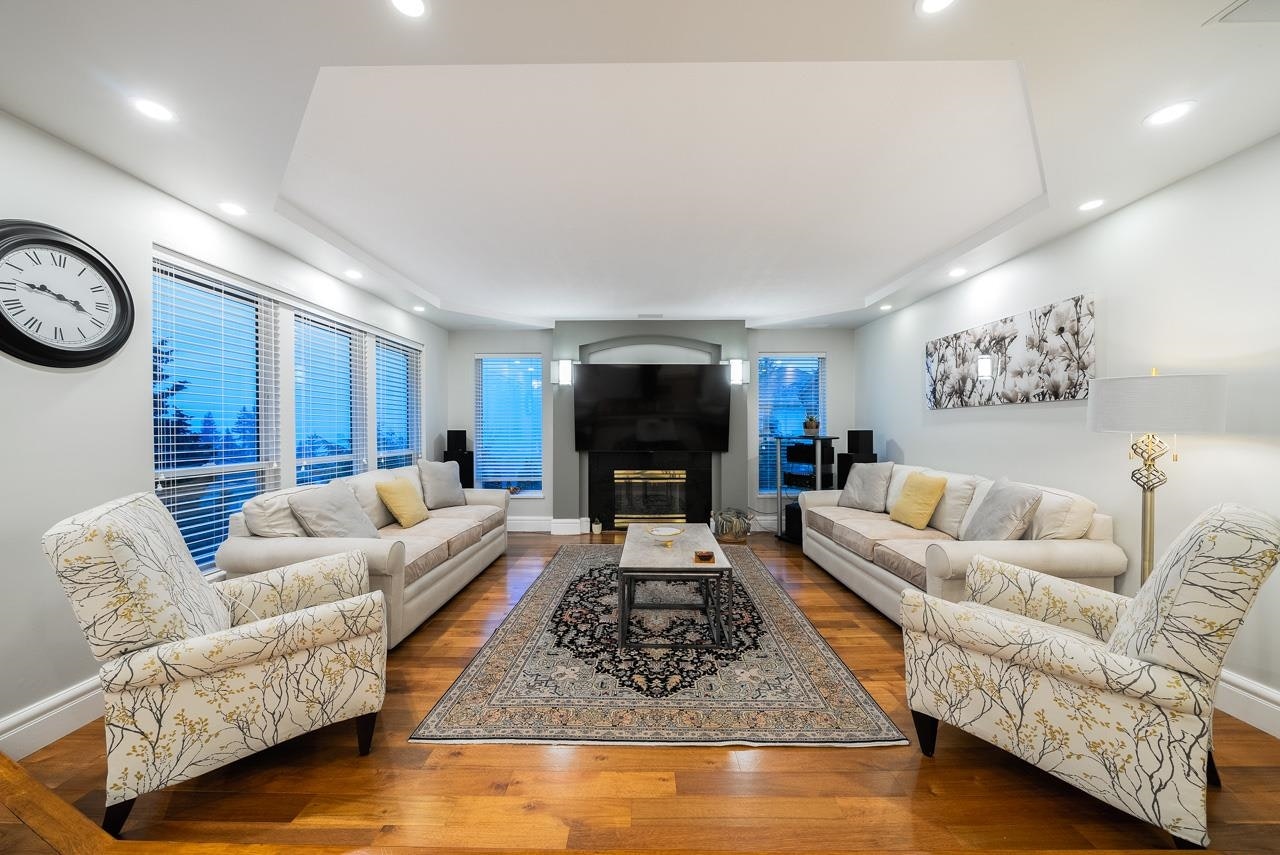 3017 Plateau Boulevard, Coquitlam, BC, V3E 2W7