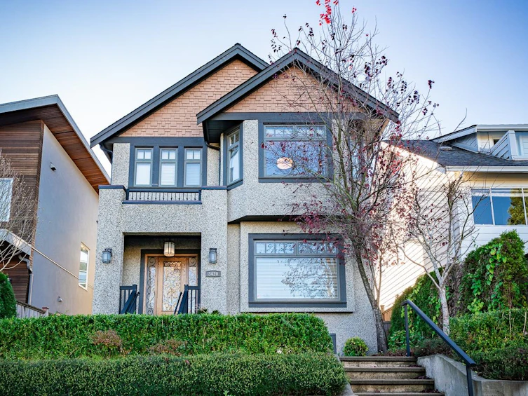 3420 W 15th Avenue, Vancouver, BC, V6R 2Z1