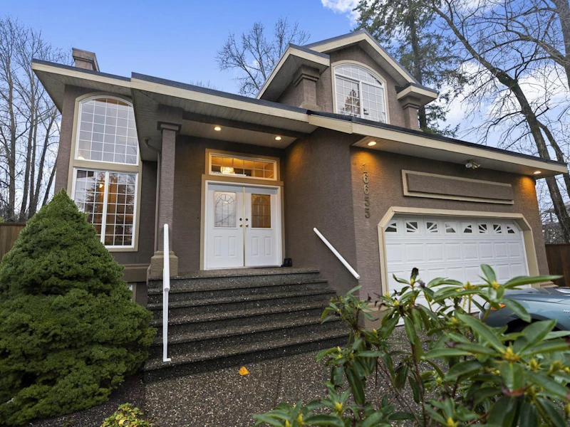 16655 78a Avenue, Surrey BC V4N 0M1
