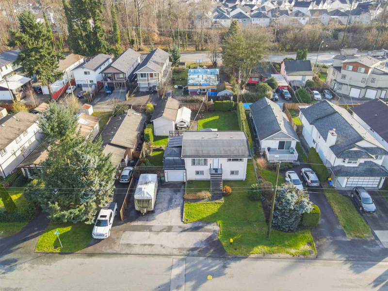 817 Greene Street, Coquitlam BC V3C 2B9