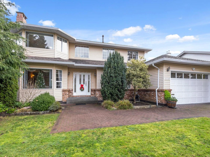 2250 Paradise Avenue, Coquitlam BC V3K 6H2