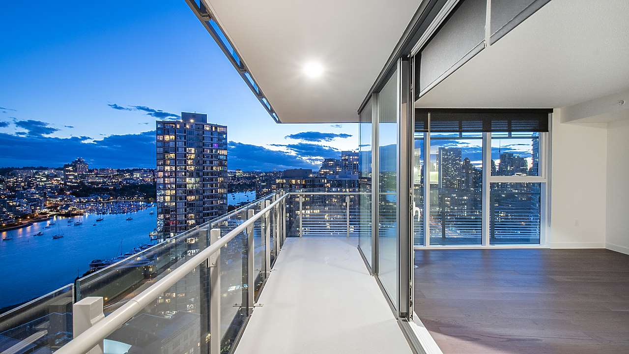 2418-89 Nelson Street, Vancouver, BC, V6Z 0E7