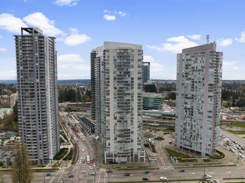 2907 - 13688 100th Avenue, Surrey BC V3T 0G5