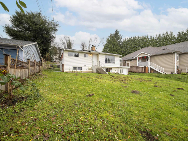 32745 Fraser Crescent, Mission, BC, V2V 1C9