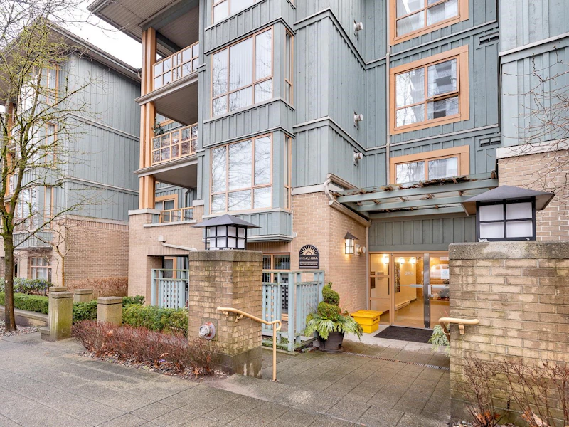 320 - 285 Newport Drive, Port Moody BC V3H 5J6