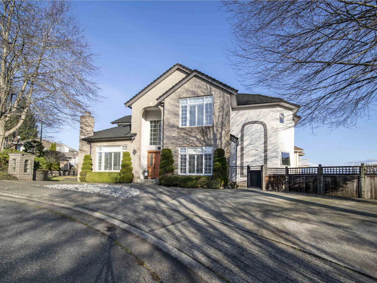 225 Sicamous Place, Coquitlam, BC, V3K 6R9