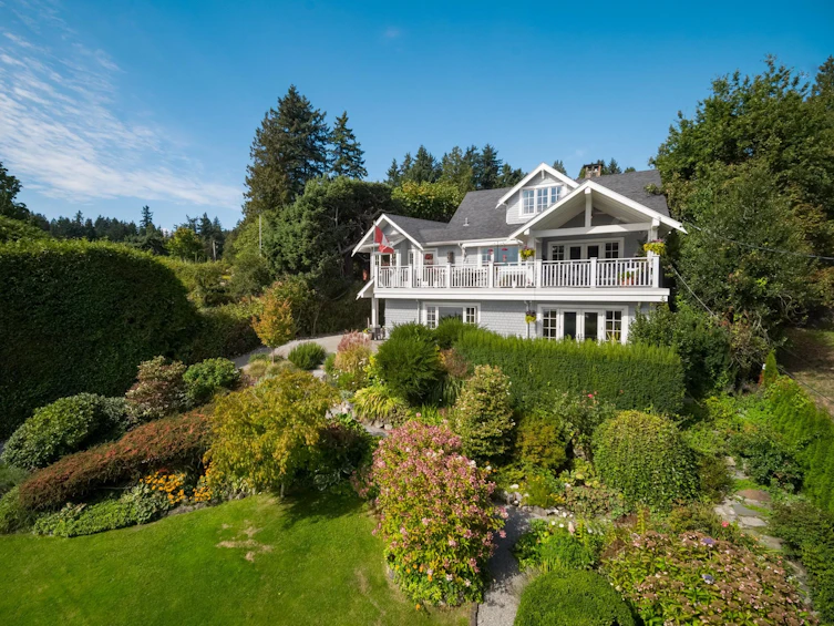 4767 Pilot House Road, West Vancouver, BC, V7W 1J2